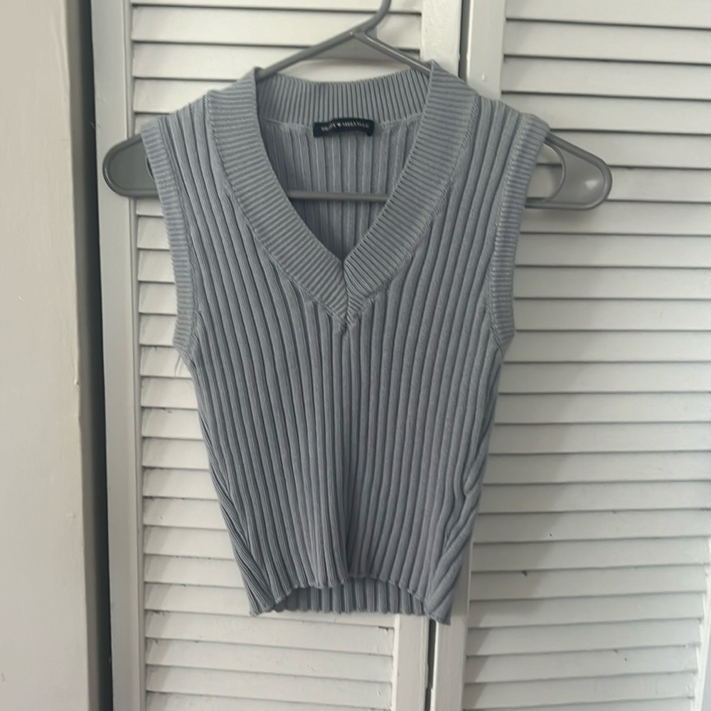Brandy melville sweater vest